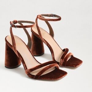 Sam Edelman- Kia block heel sandal - warm copper velvet- size 8